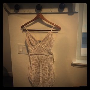 NWT Tobi lace tunic XS